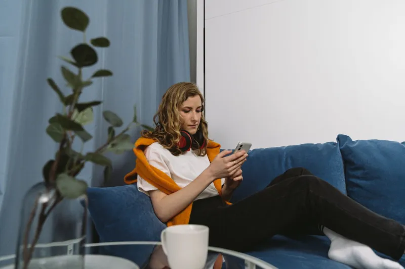 Scroll, Discover, Repeat: The Surprising Mental Health Case for Casual Online Browsing